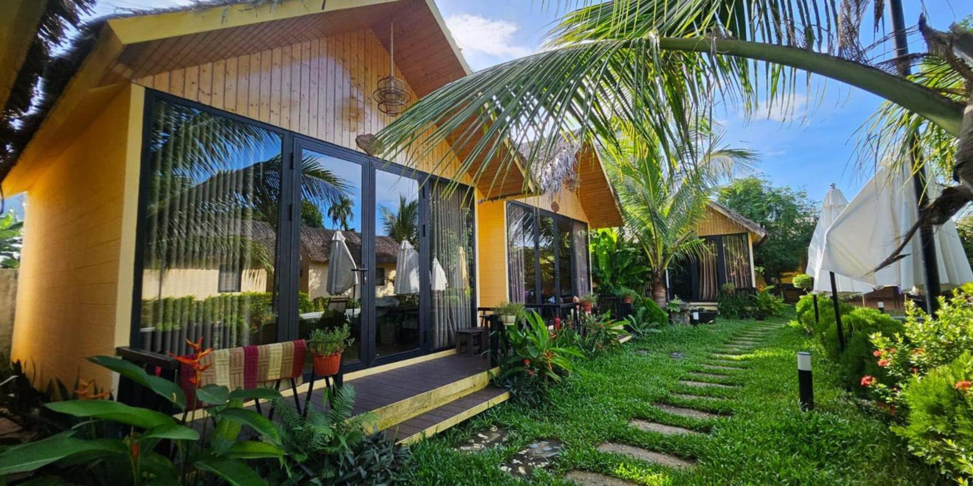 Phoenix Hotel Pool Villa Хойан Экстерьер фото